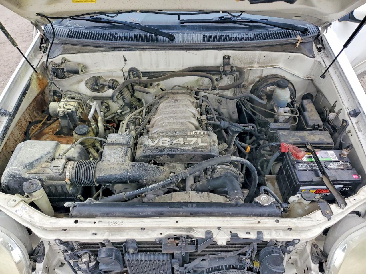 2003 TOYOTA SEQUOIA SR5 photo 12