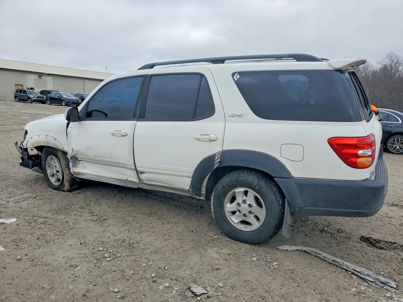 2003 TOYOTA SEQUOIA SR5 photo 2