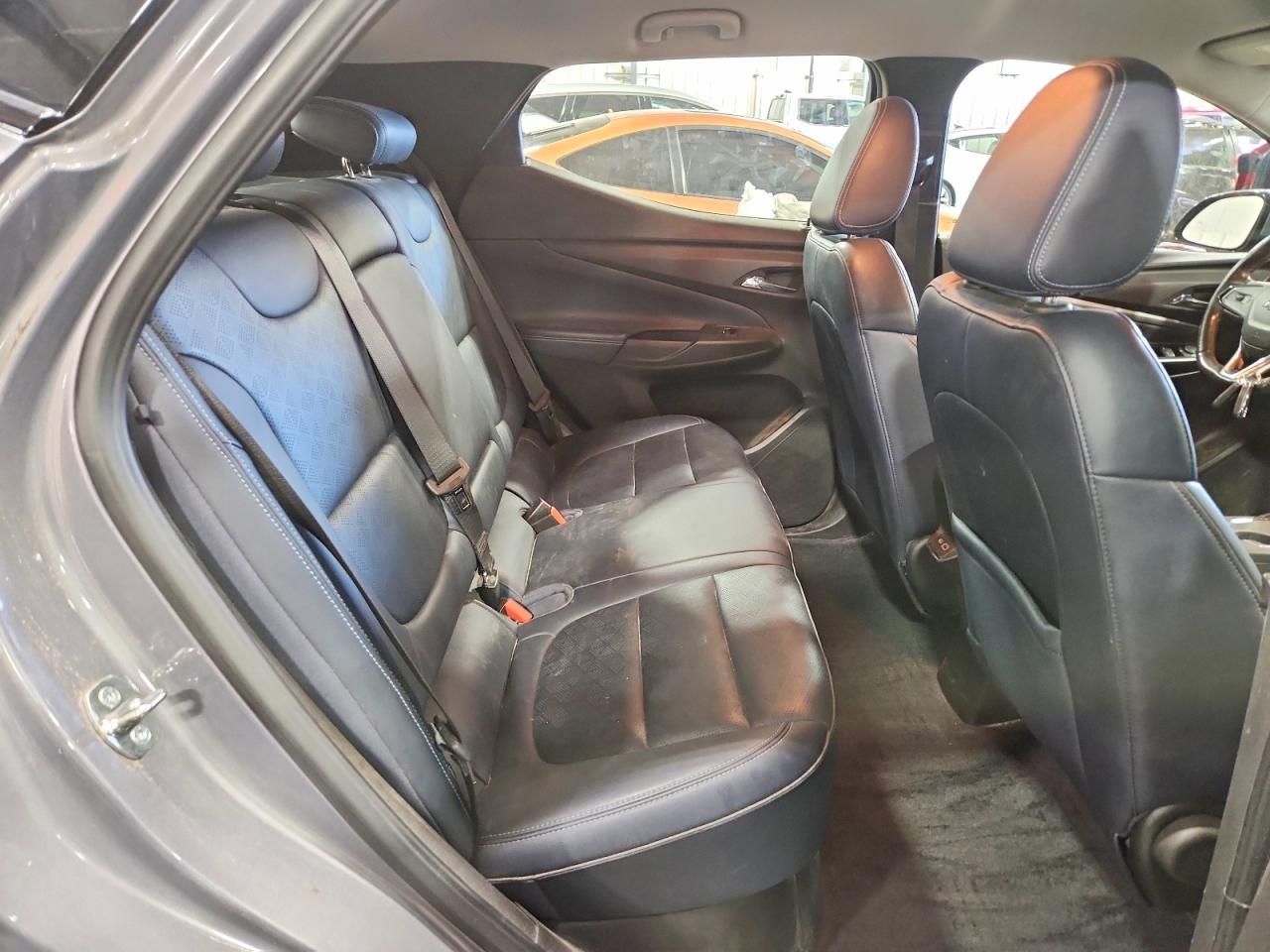 2023 CHEVROLET BOLT EUV LT photo 21