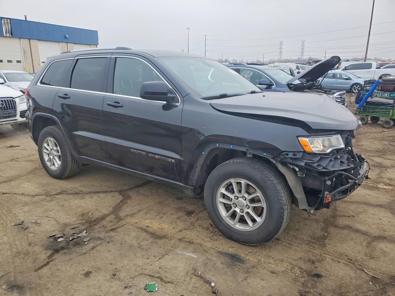 2020 JEEP GRAND CHEROKEE LAREDO photo 7