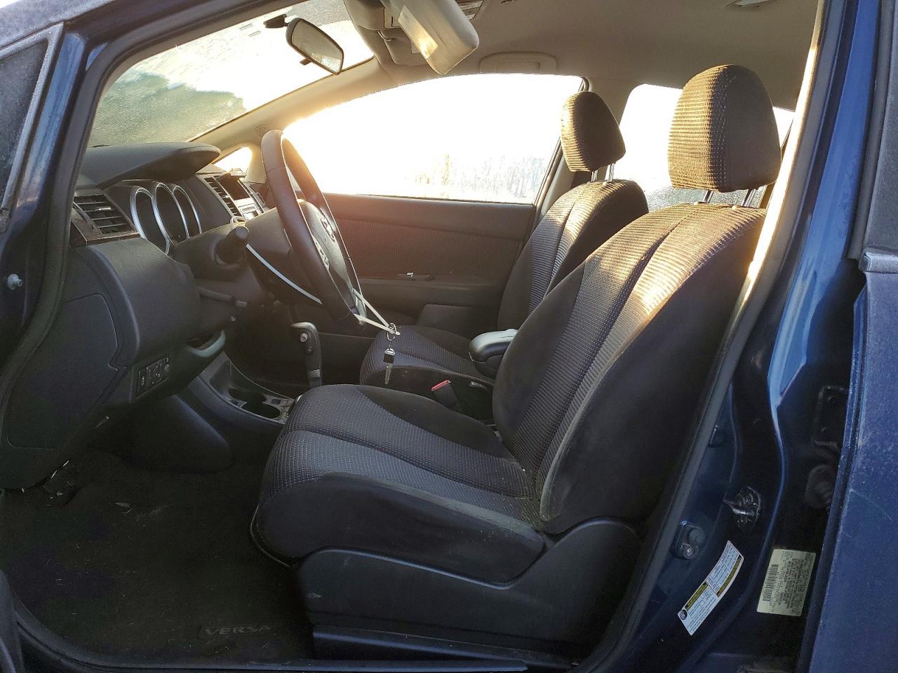 2011 NISSAN VERSA 1.8 S photo 13