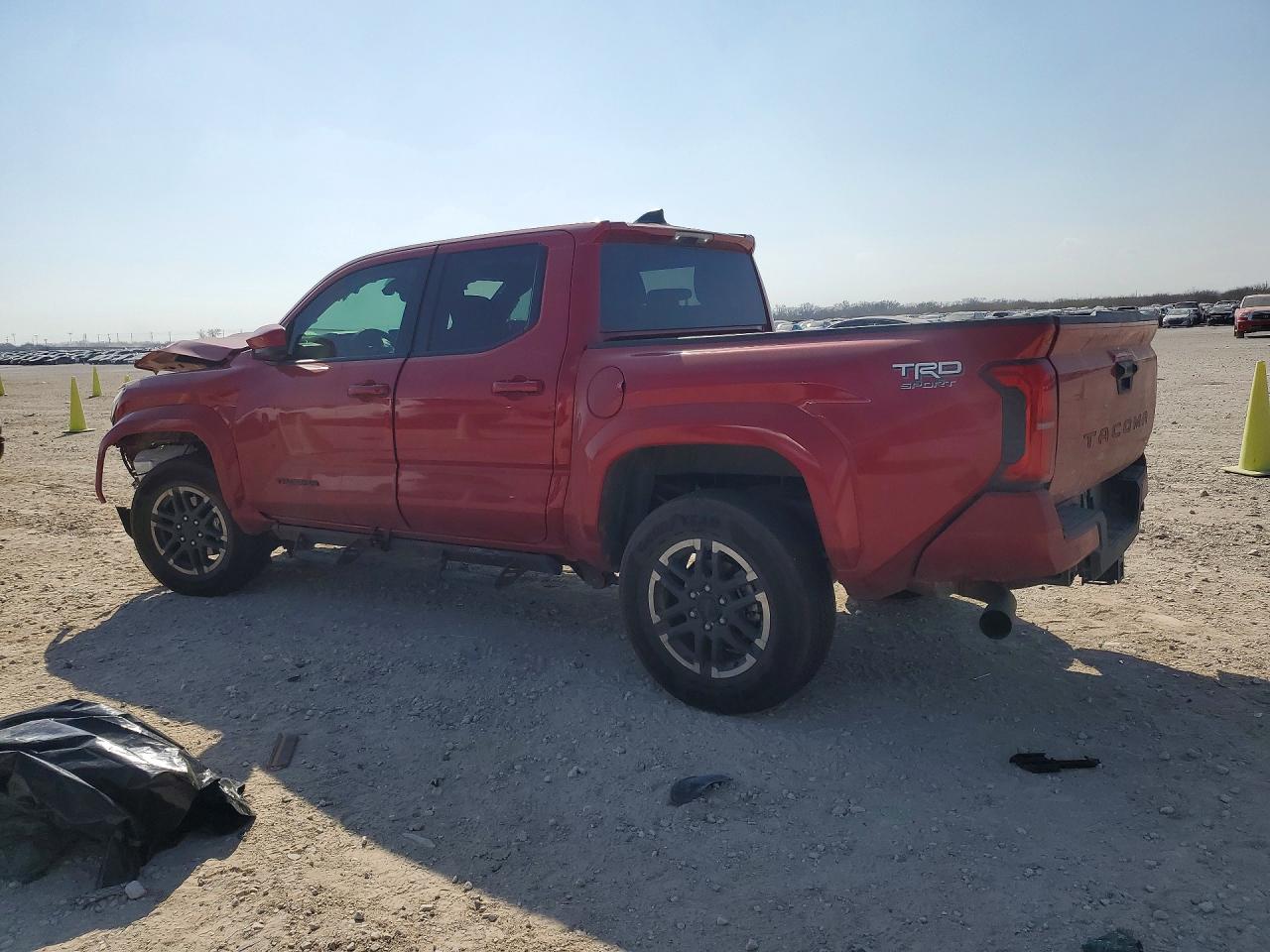 2025 TOYOTA TACOMA TRD SPORT photo 3