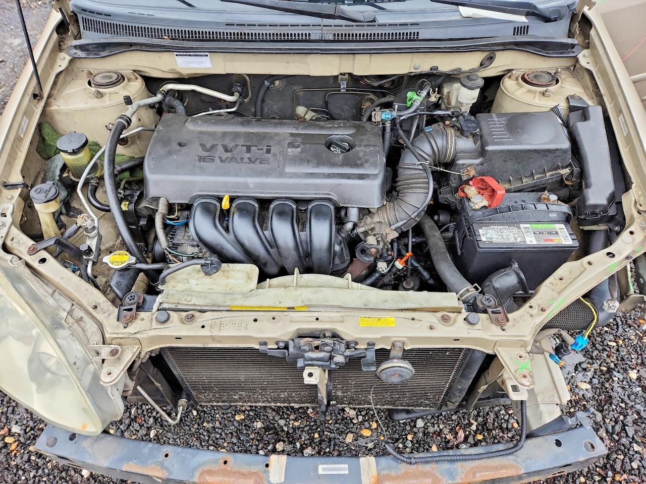 2004 TOYOTA COROLLA LE photo 21