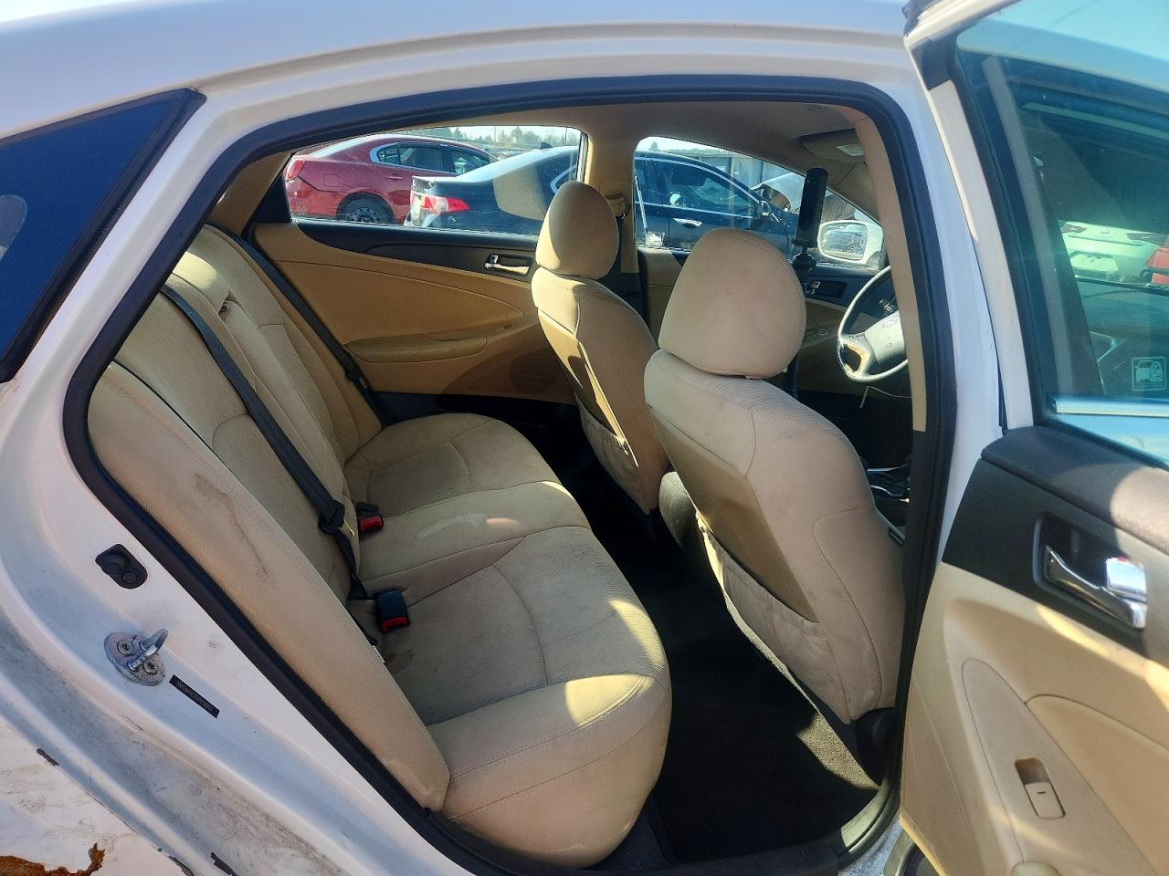 2013 HYUNDAI SONATA GLS photo 10