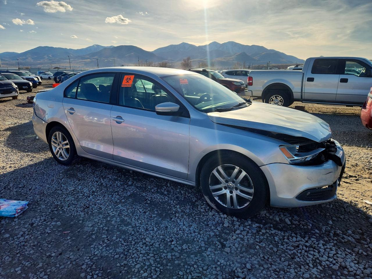 2011 VOLKSWAGEN JETTA SE photo 7