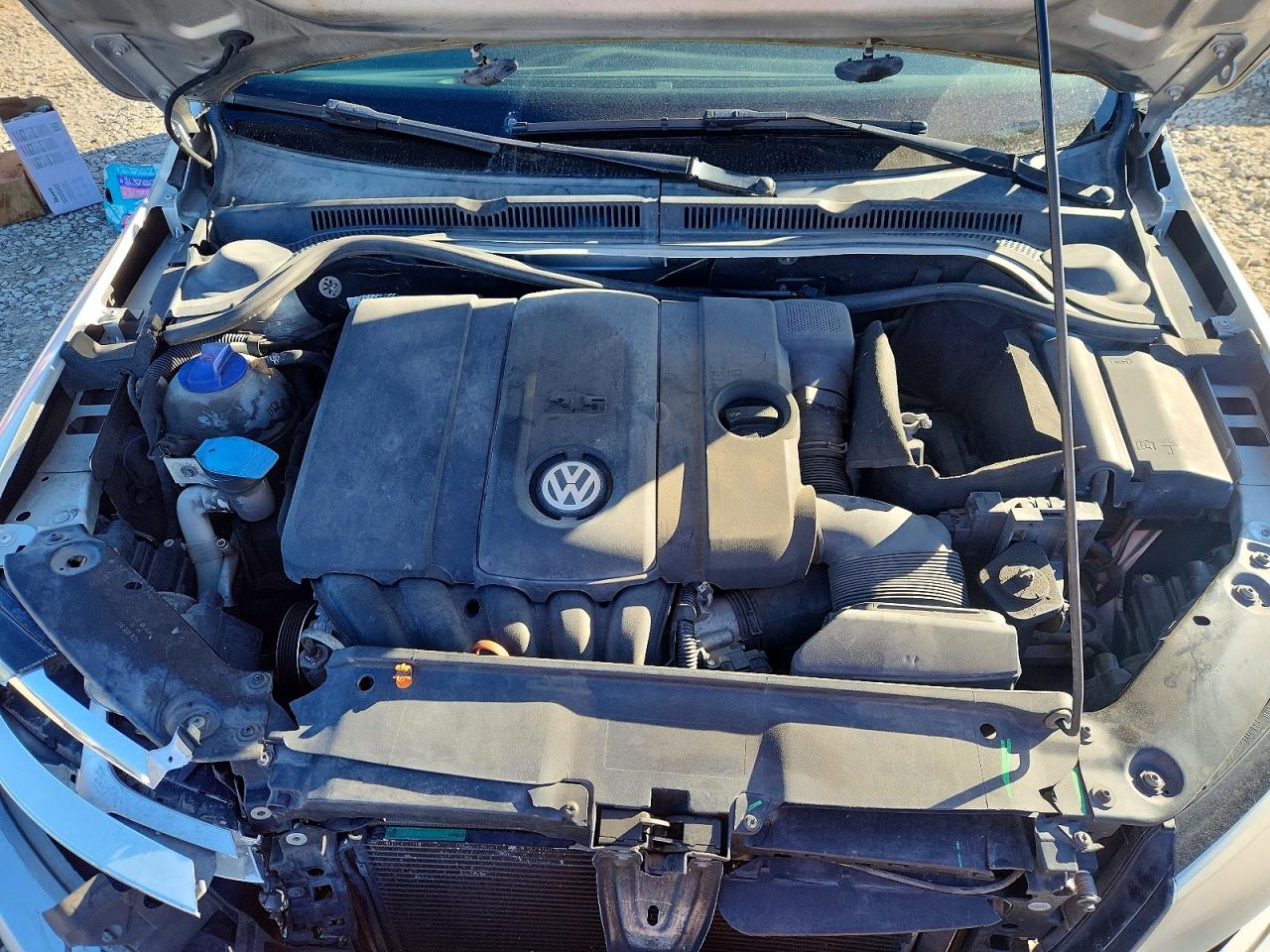 2011 VOLKSWAGEN JETTA SE photo 21