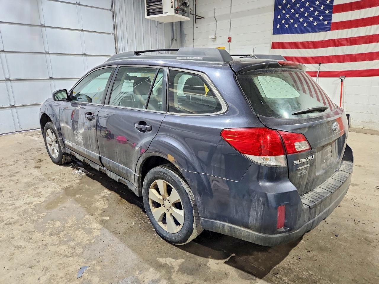 2012 SUBARU OUTBACK 2.5I photo 2