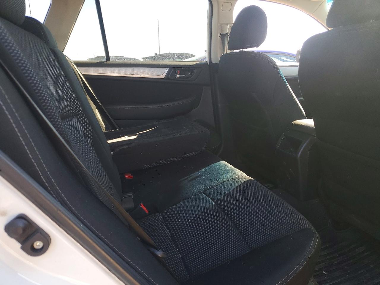 2015 SUBARU OUTBACK 2.5I PREMIUM photo 37