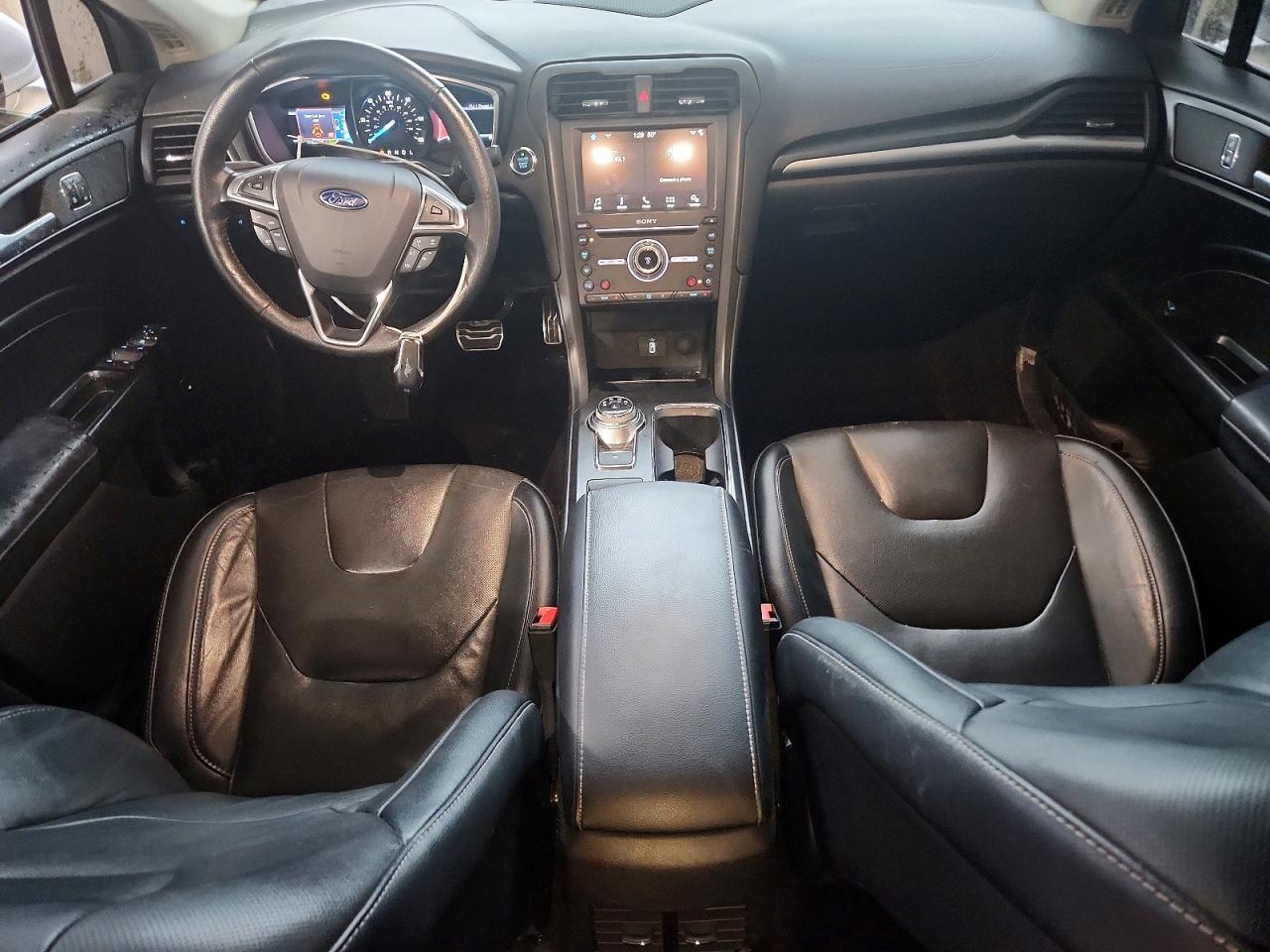 2017 FORD FUSION TITANIUM HEV photo 8