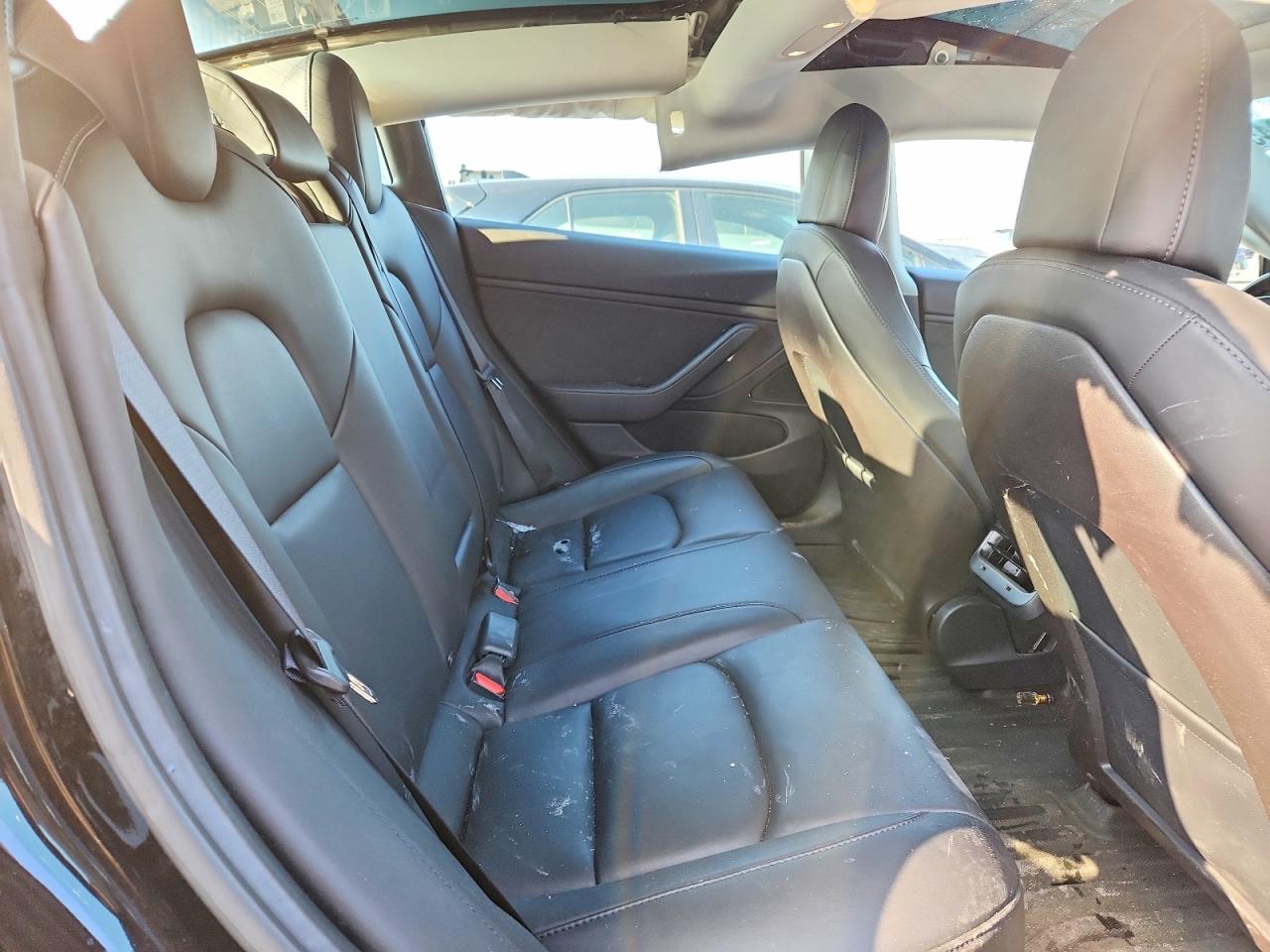 2019 TESLA MODEL 3 photo 28