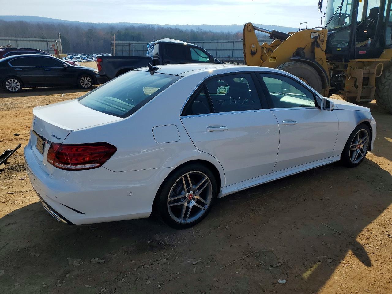 2014 MERCEDES-BENZ E photo 3