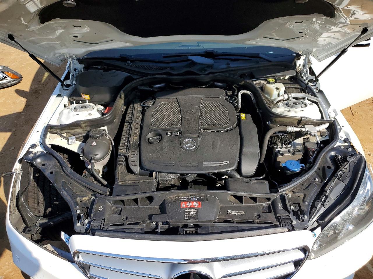 2014 MERCEDES-BENZ E photo 11