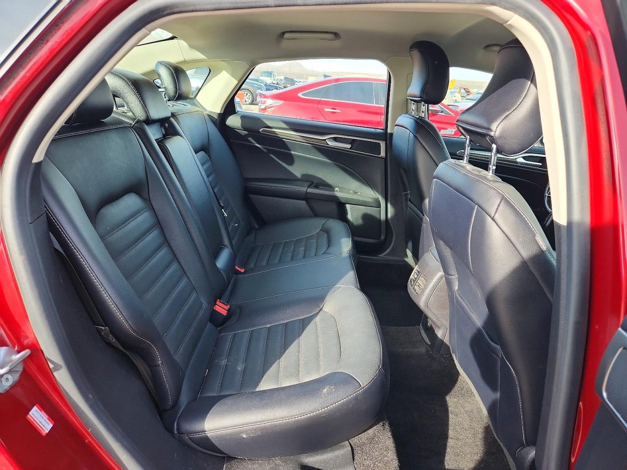 2018 FORD FUSION SE photo 10