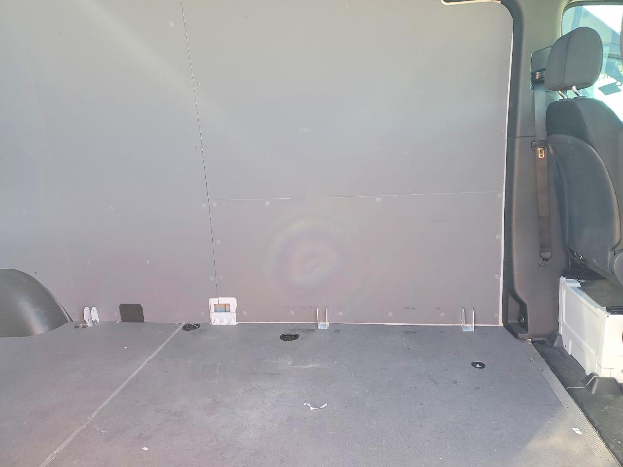 2025 MERCEDES BENZ SPRINTER 2500 DELIVERY VAN photo 28