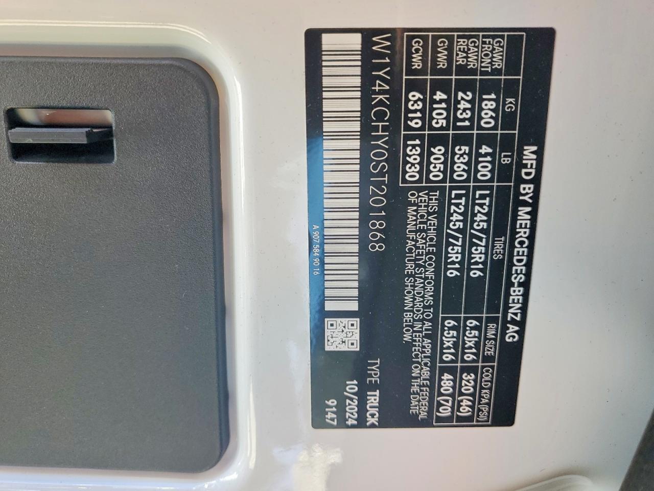 2025 MERCEDES BENZ SPRINTER 2500 DELIVERY VAN photo 34