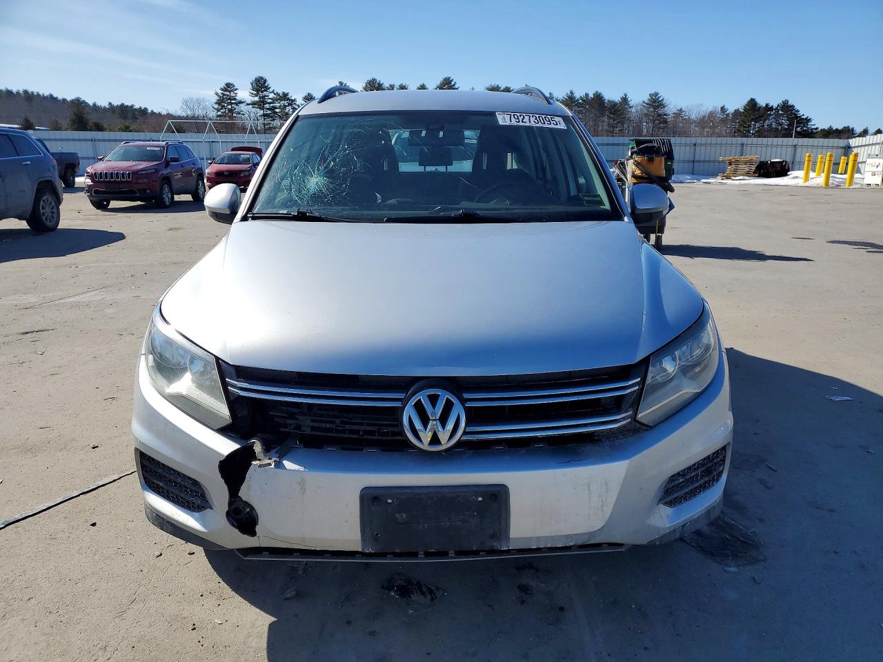 2016 VOLKSWAGEN TIGUAN photo 13