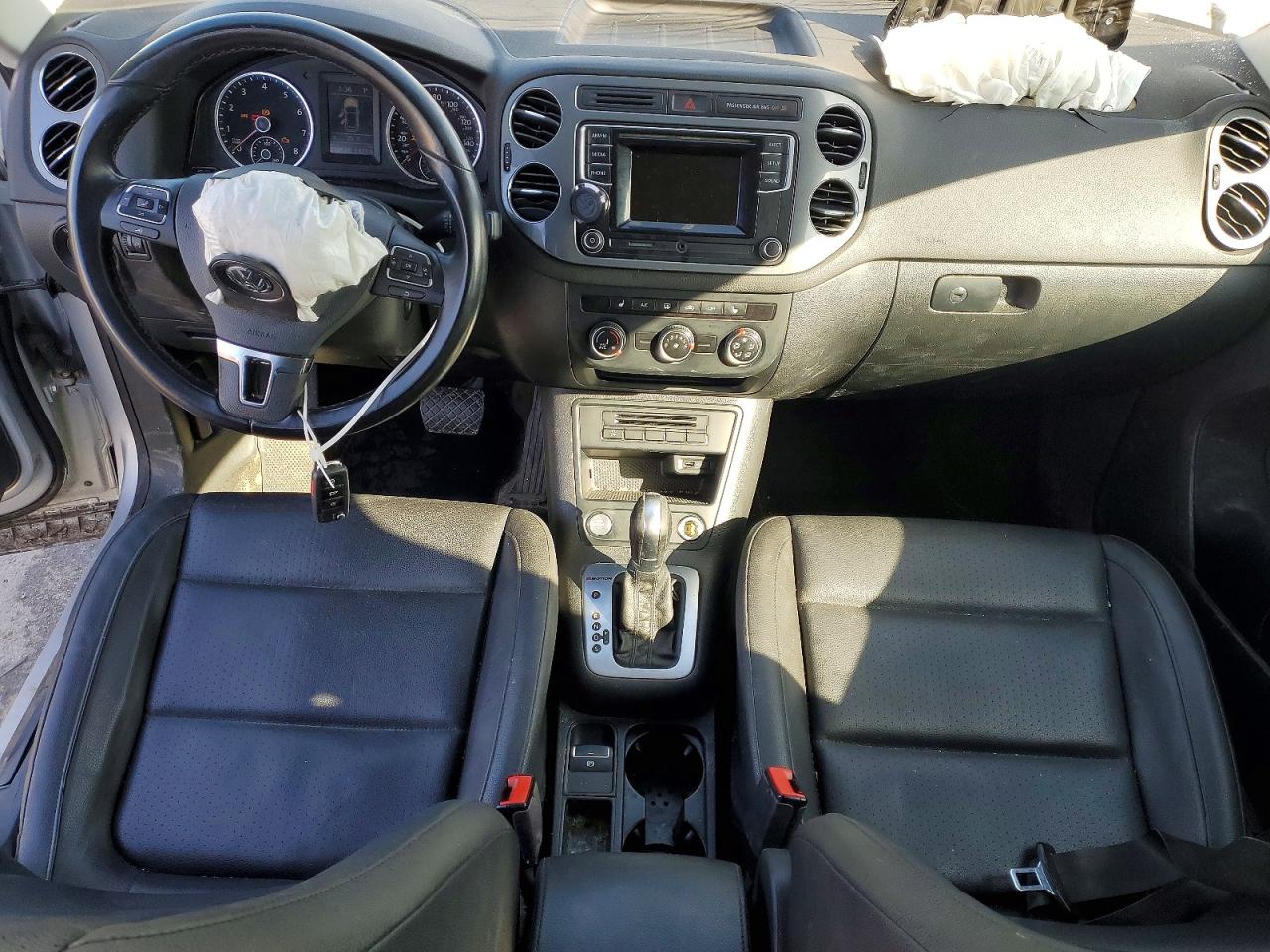 2016 VOLKSWAGEN TIGUAN photo 22