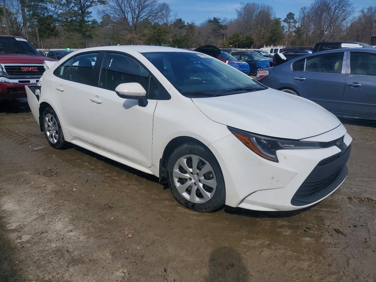 2024 TOYOTA COROLLA LE photo 7