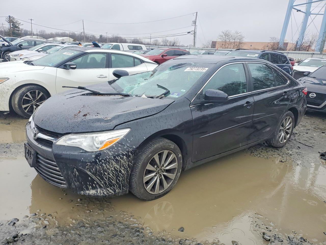 2017 TOYOTA CAMRY