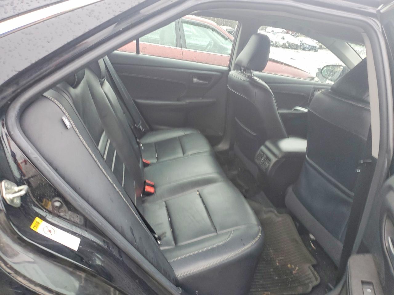 2017 TOYOTA CAMRY XLE photo 10