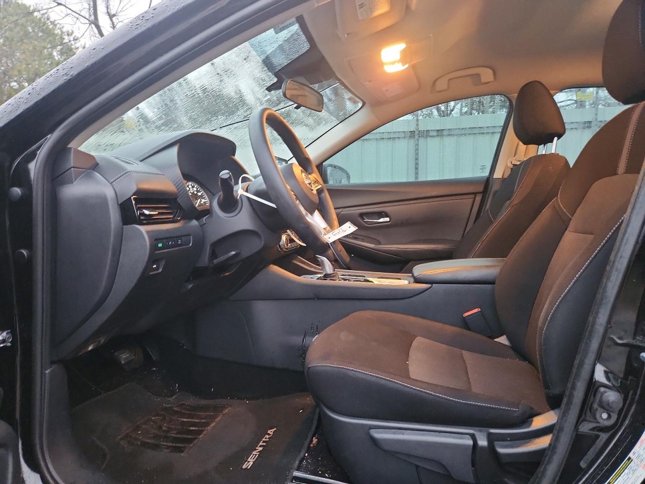 2024 NISSAN SENTRA SV photo 7