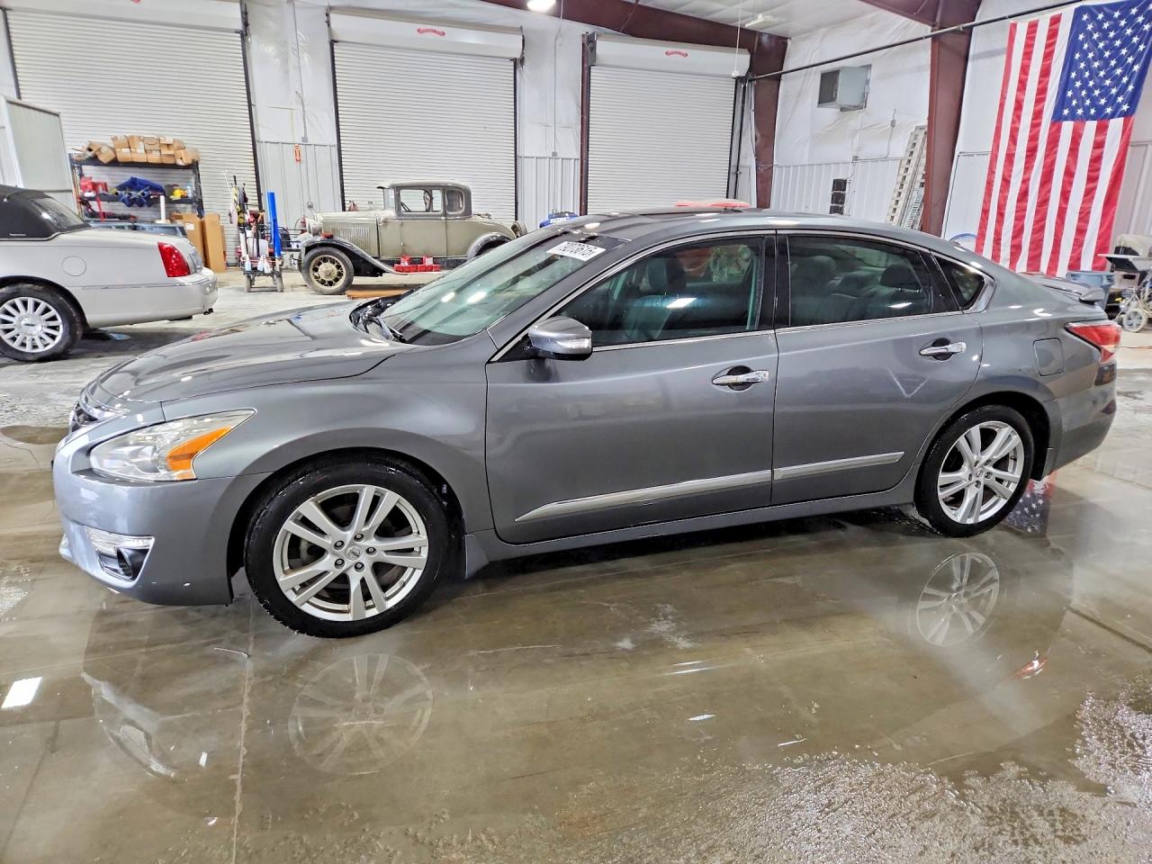 2015 NISSAN ALTIMA