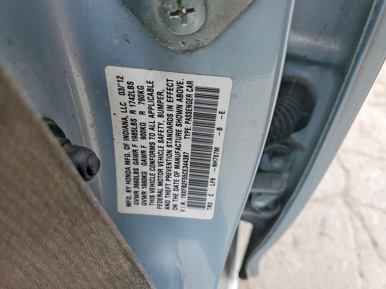 2012 HONDA CIVIC LX photo 12