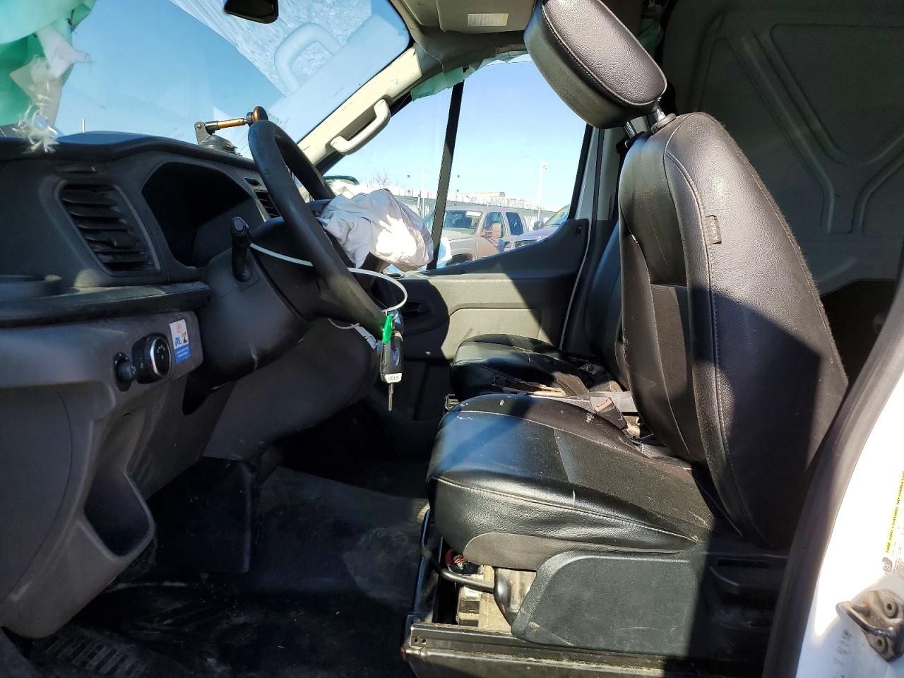 2020 FORD TRANSIT T-250 DELIVERY VAN photo 13