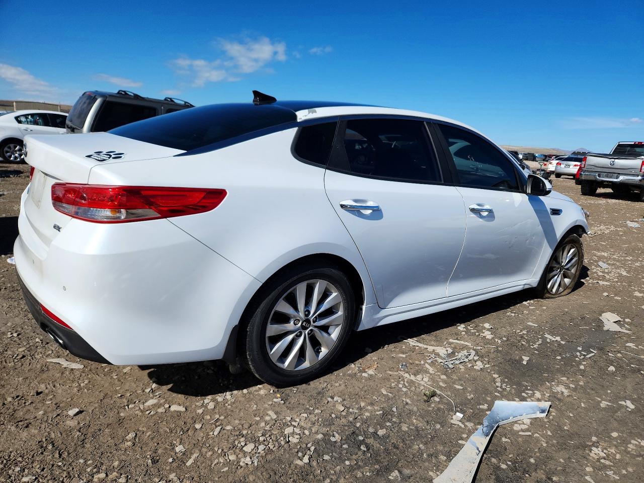 2016 KIA OPTIMA EX photo 5