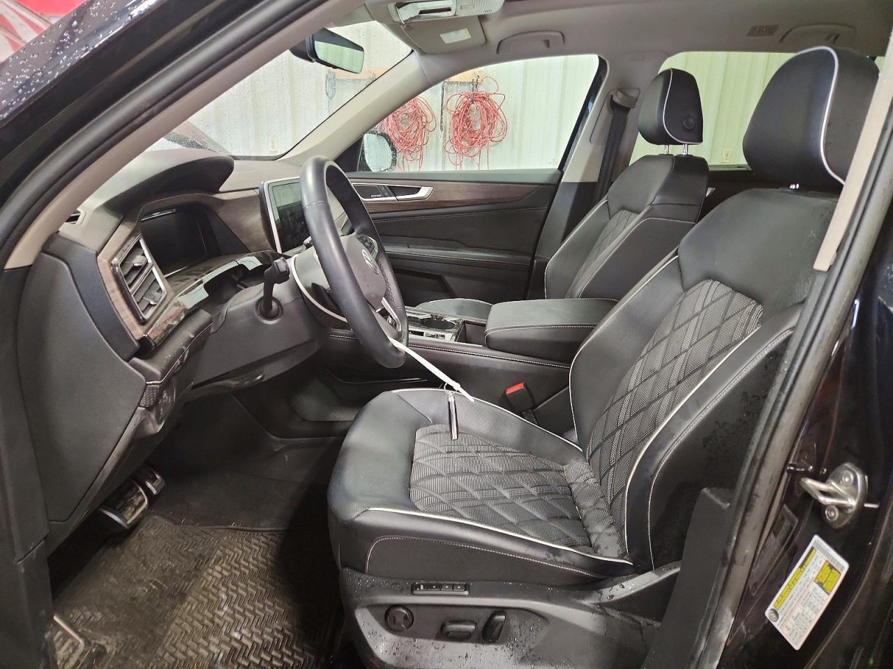 2024 VOLKSWAGEN ATLAS SEL PREMIUM R-LINE photo 7