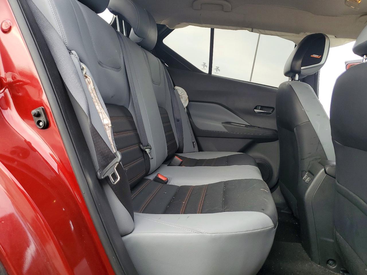 2023 NISSAN KICKS SR photo 21
