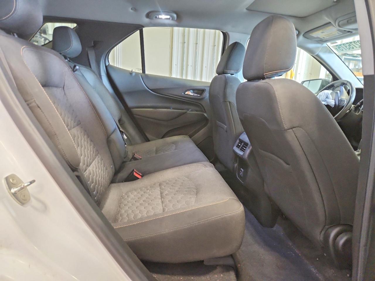 2021 CHEVROLET EQUINOX LT photo 21