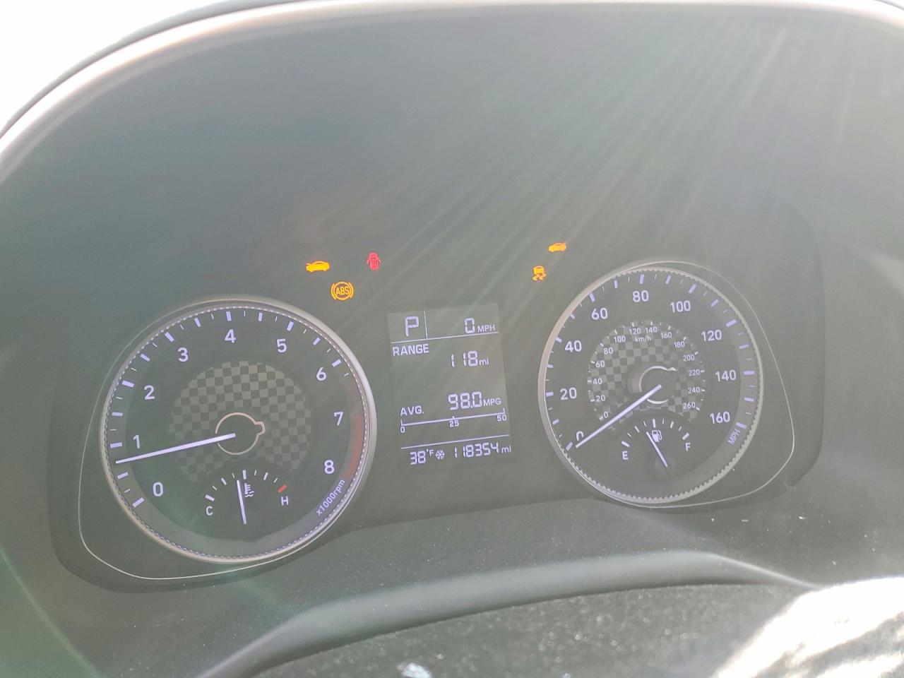 2019 HYUNDAI ELANTRA SE photo 9