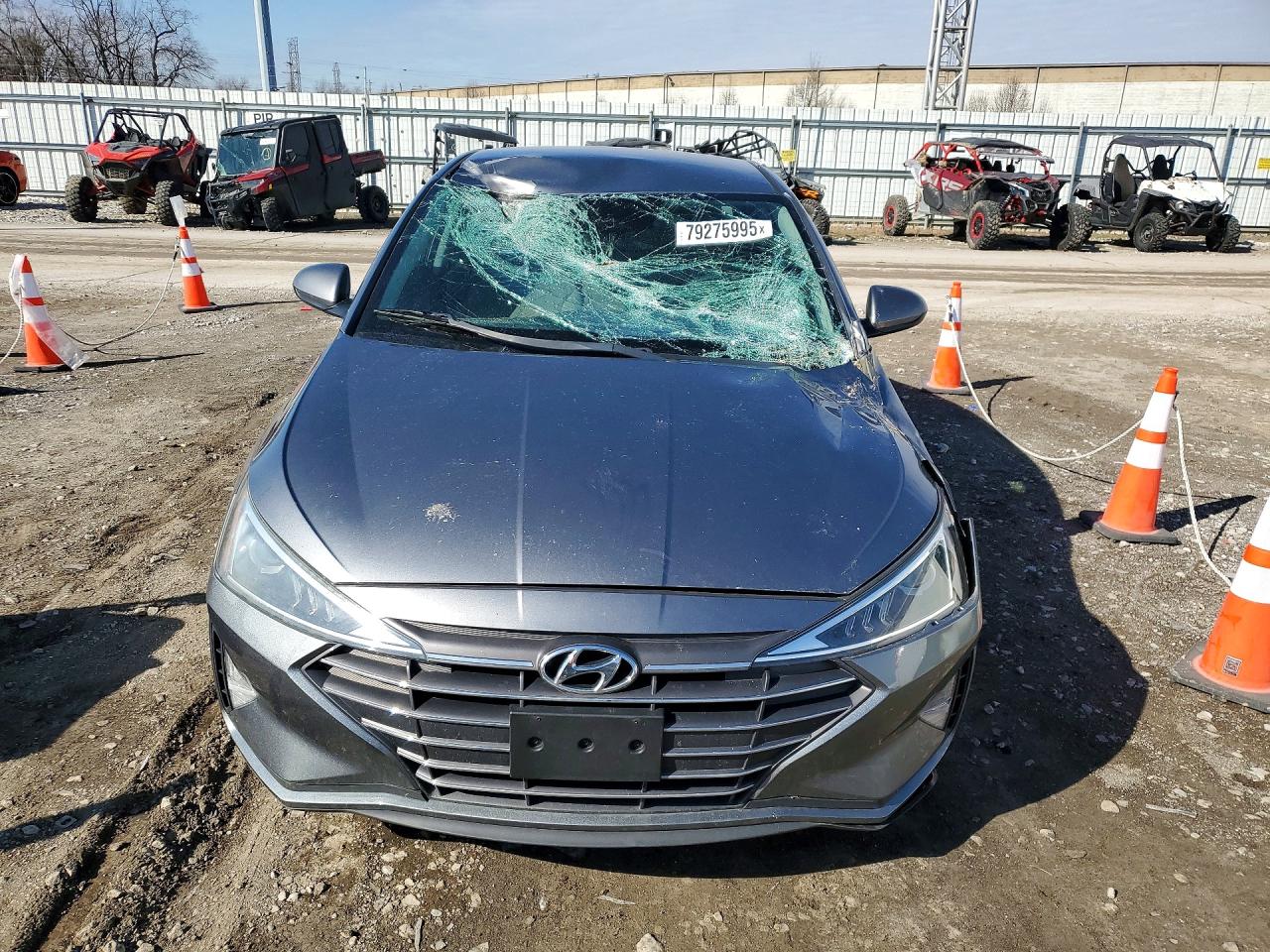 2019 HYUNDAI ELANTRA SE photo 5