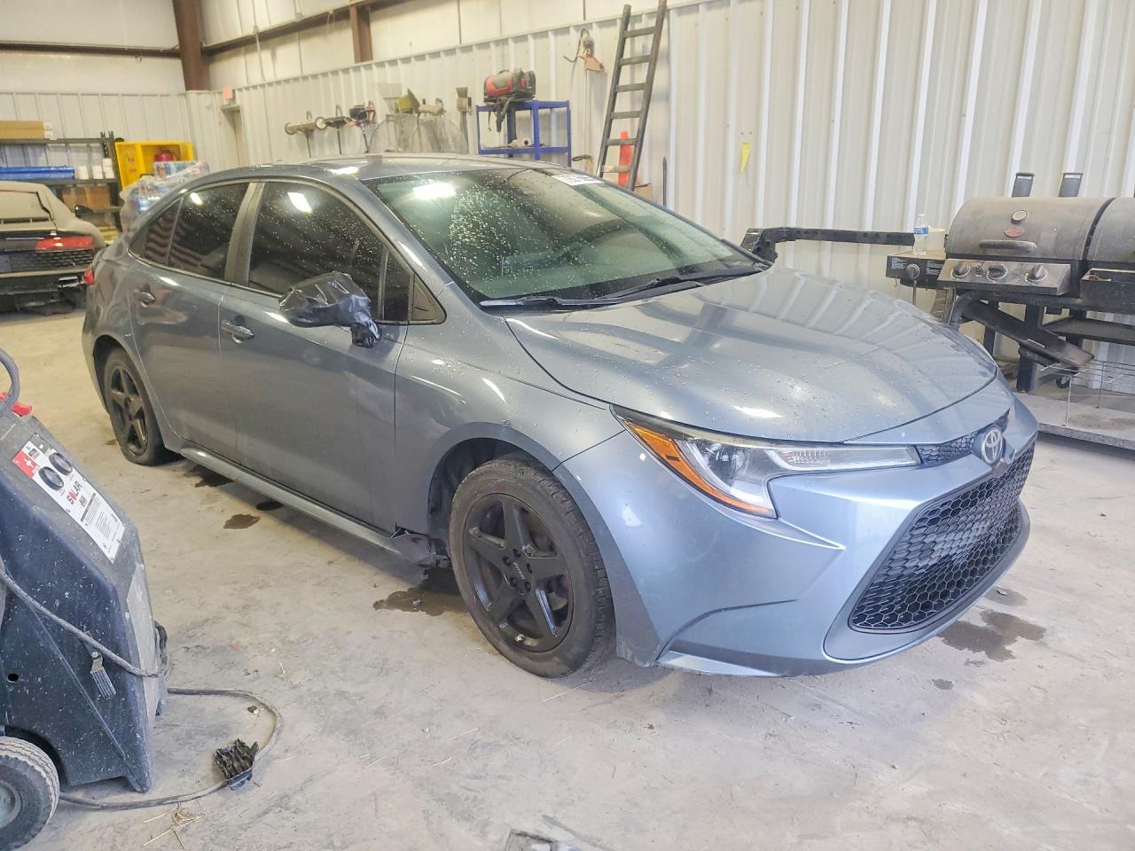 2021 TOYOTA COROLLA LE photo 10