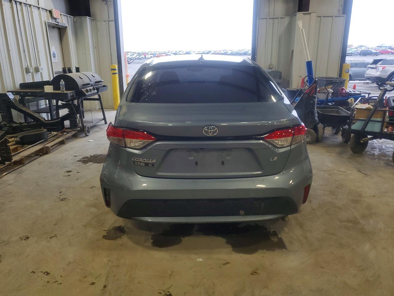 2021 TOYOTA COROLLA LE photo 16