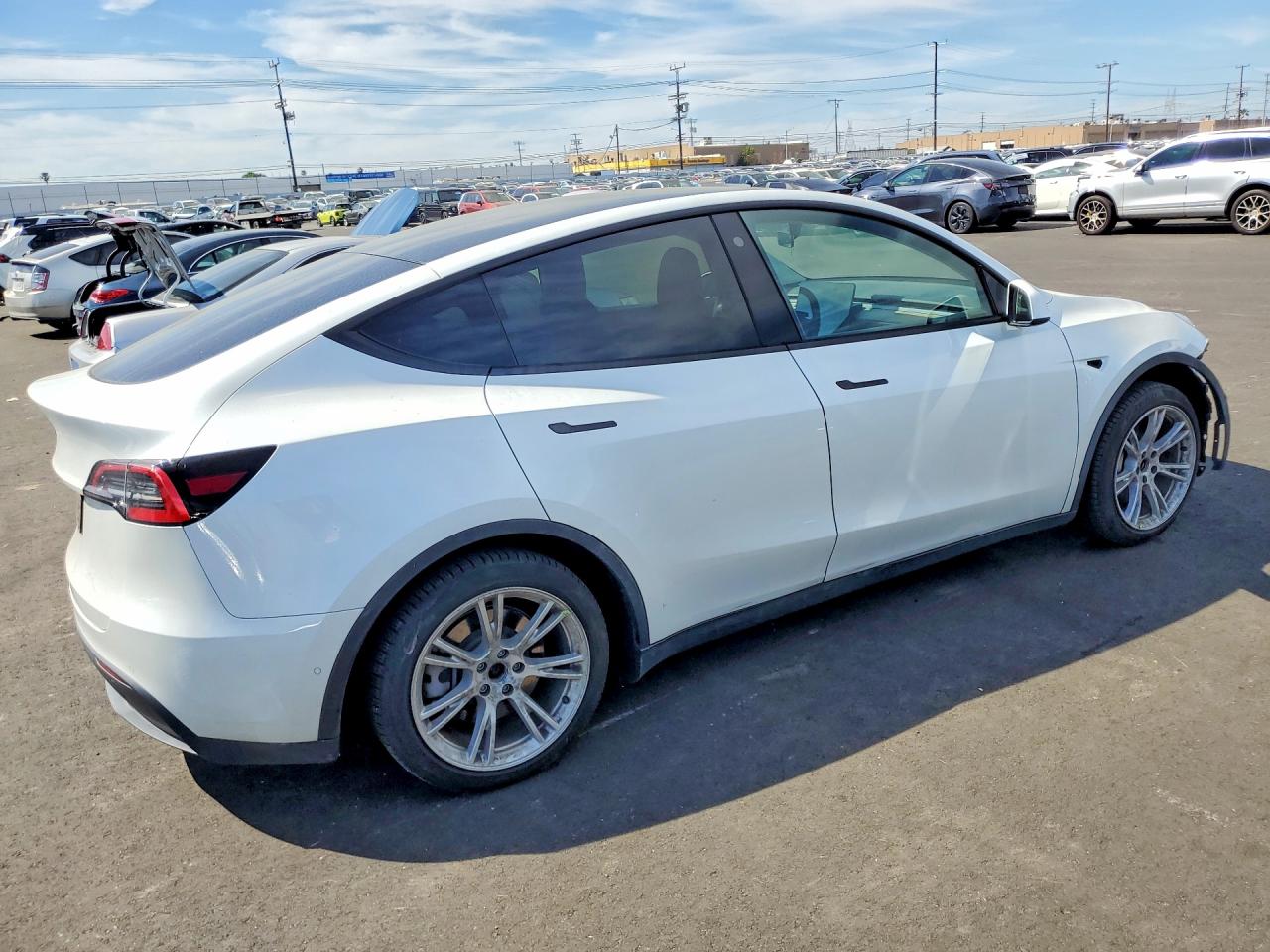 2021 TESLA MODEL Y photo 7