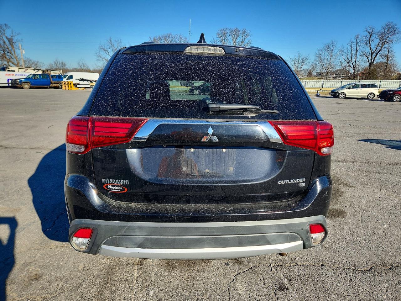 2018 MITSUBISHI OUTLANDER SE photo 6