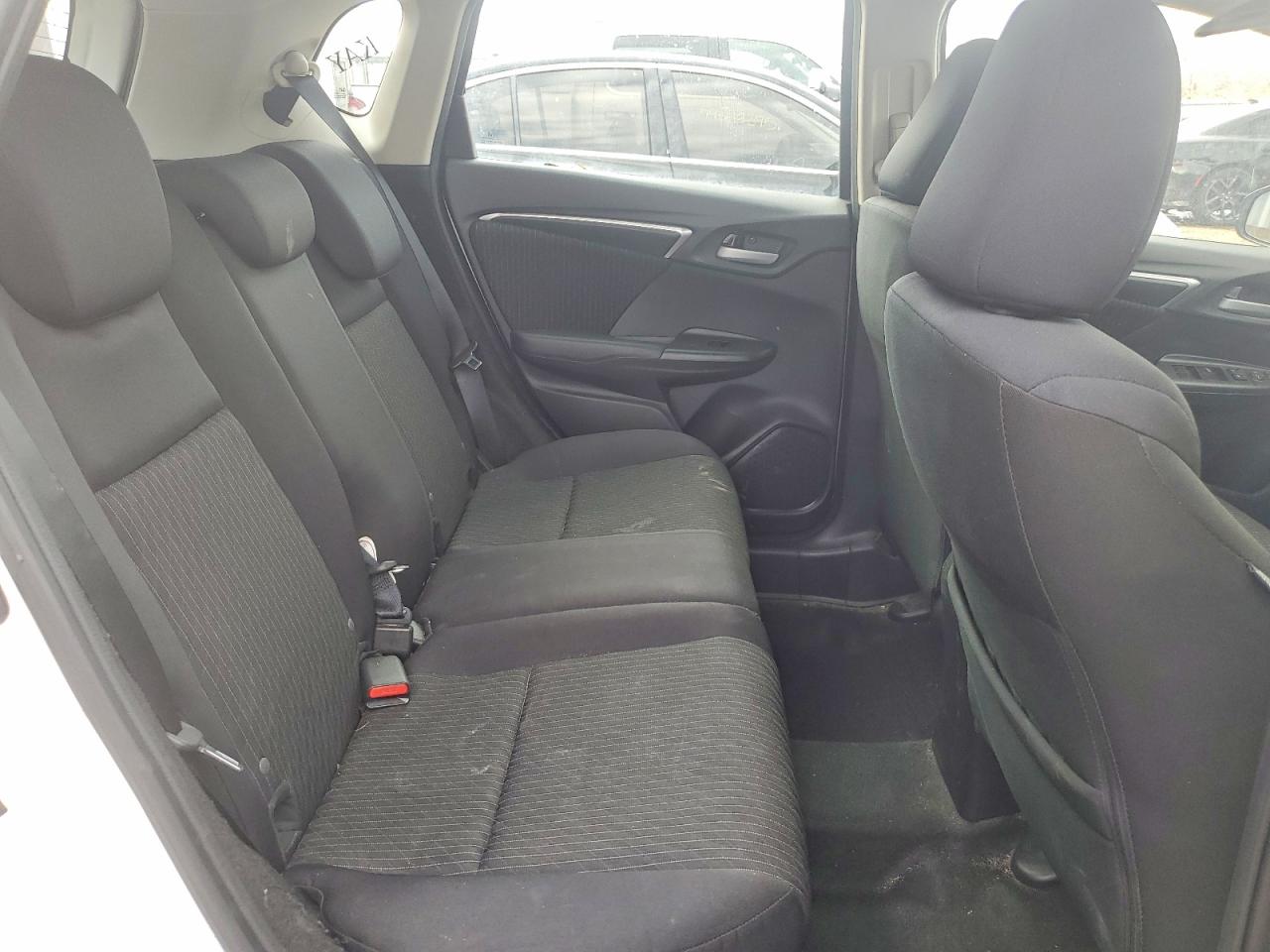 2018 HONDA FIT EX photo 10