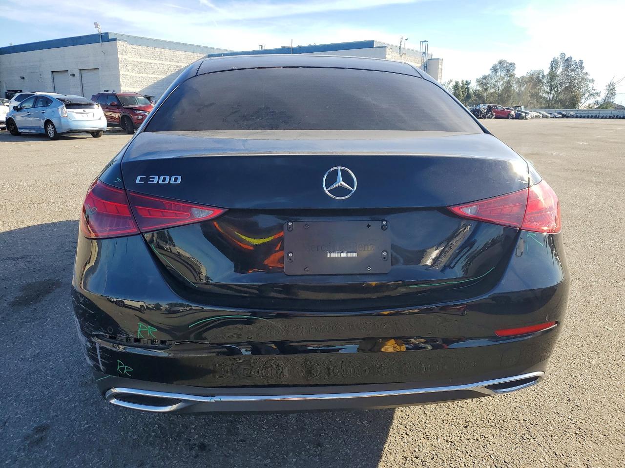 2025 MERCEDES-BENZ C 300 photo 11