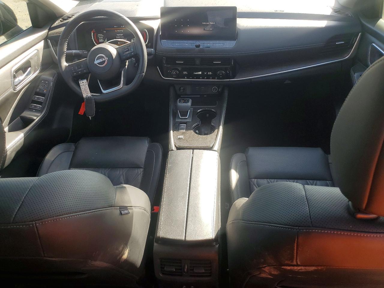2024 NISSAN ROGUE PLATINUM photo 15