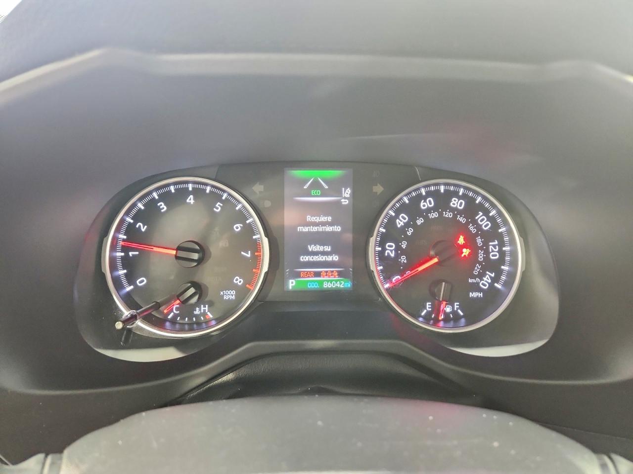 2022 TOYOTA RAV4 LE photo 25