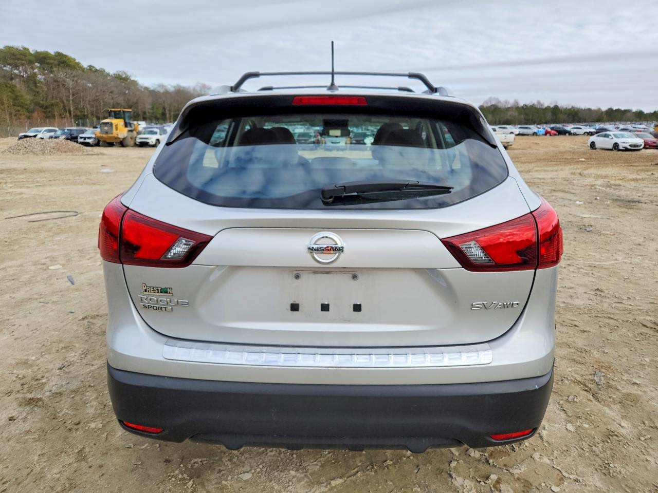 2018 NISSAN ROGUE SPORT SV photo 6