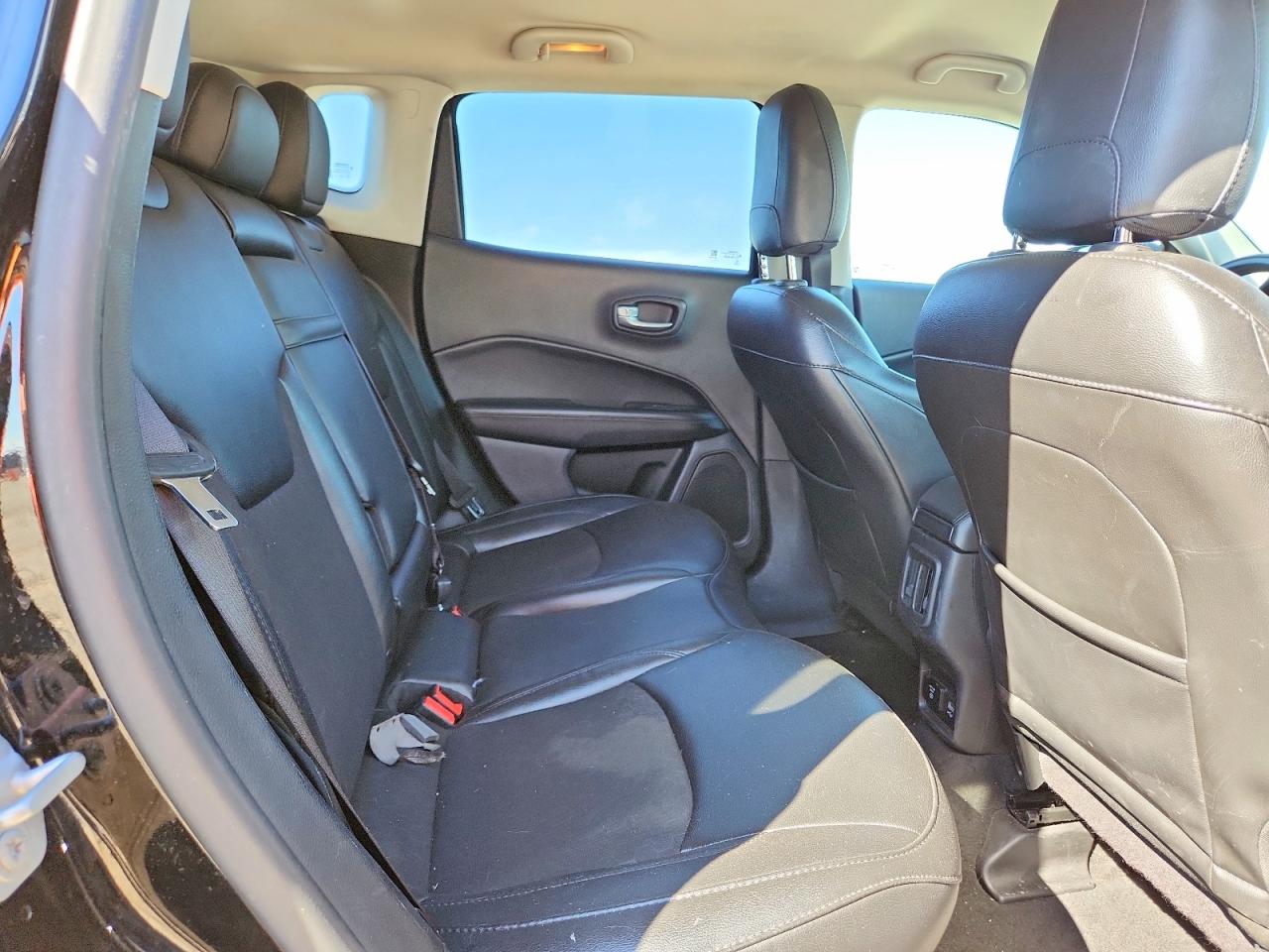 2019 JEEP COMPASS LATITUDE photo 21