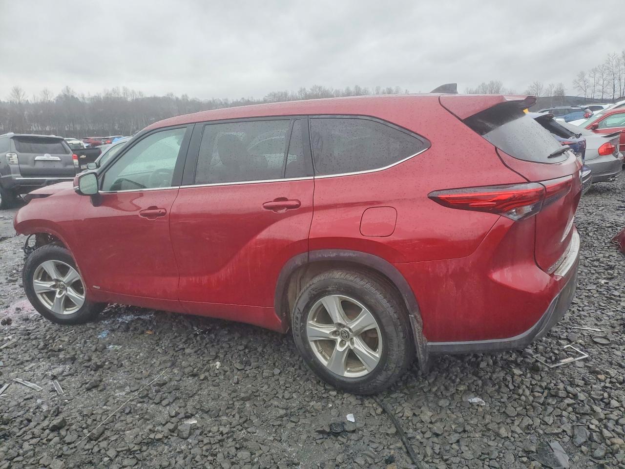 2023 TOYOTA HIGHLANDER HYBRID LE photo 3