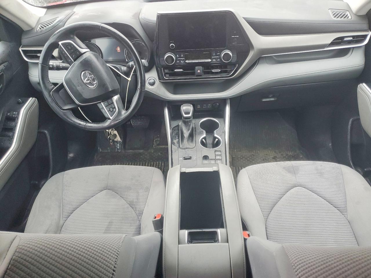 2023 TOYOTA HIGHLANDER HYBRID LE photo 15