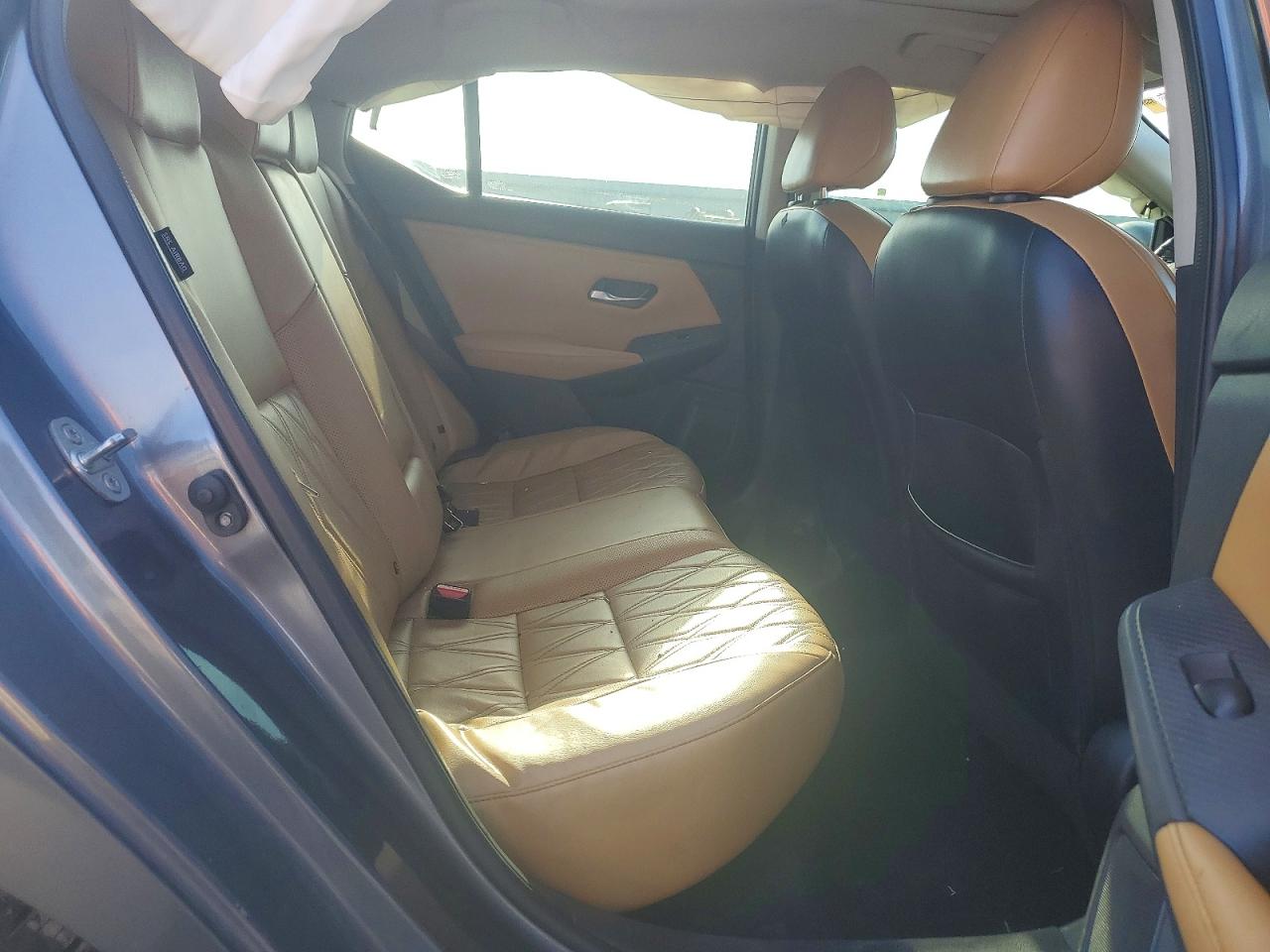 2022 NISSAN SENTRA SV photo 10