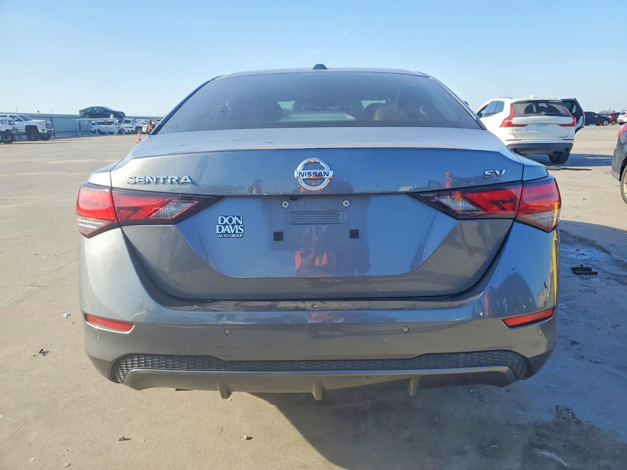 2022 NISSAN SENTRA SV photo 6