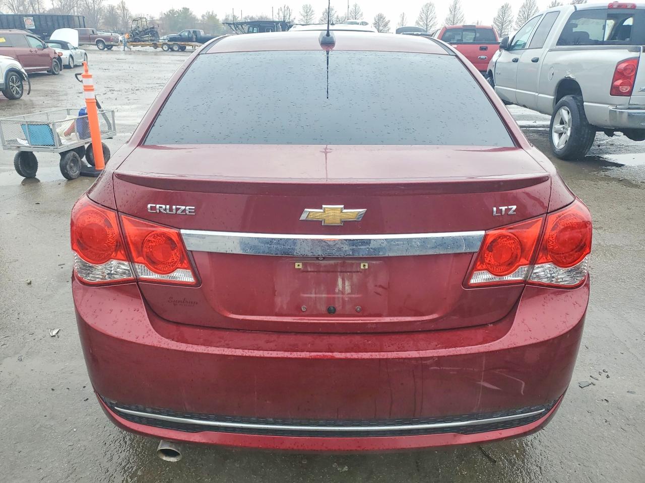 2015 CHEVROLET CRUZE LTZ photo 6