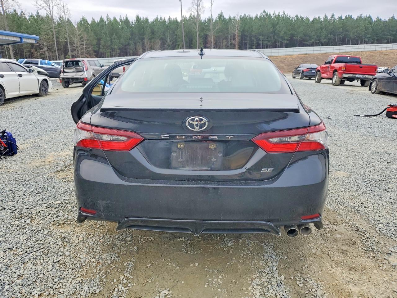 2023 TOYOTA CAMRY SE photo 11